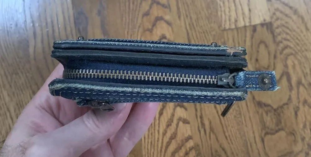 Vintage Levi's Denim Zip Up Wallet — RootsBK